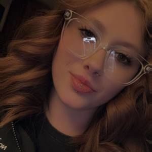 Meet your Posher, Chelsey